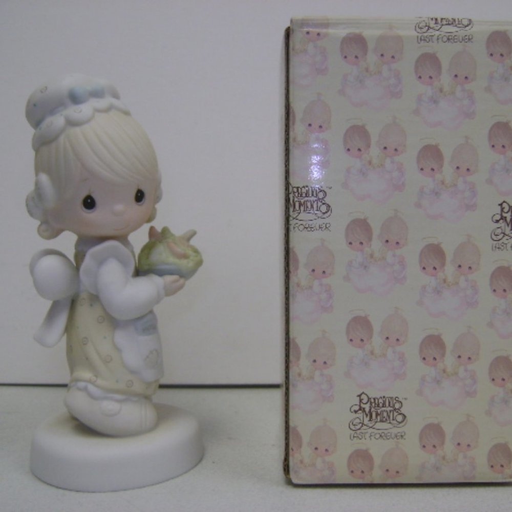 Precious Moment  porcelain figurine Retired 1981 "There is joy in serving Jesus"